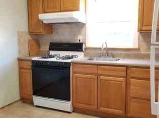 5722 138th St, Flushing, NY 11355