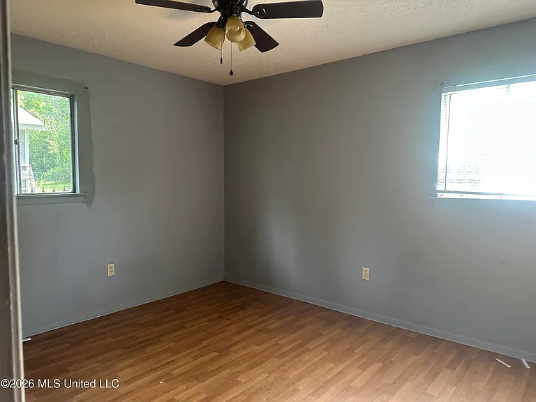 3655 Horton St — Photo 25