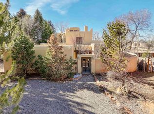 314 Spruce Lane, Taos, NM 87571