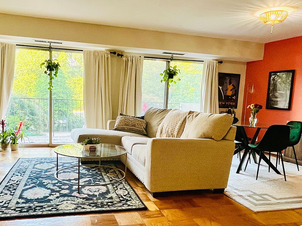 1st image of 9039 Sligo Creek Pkwy APT 307