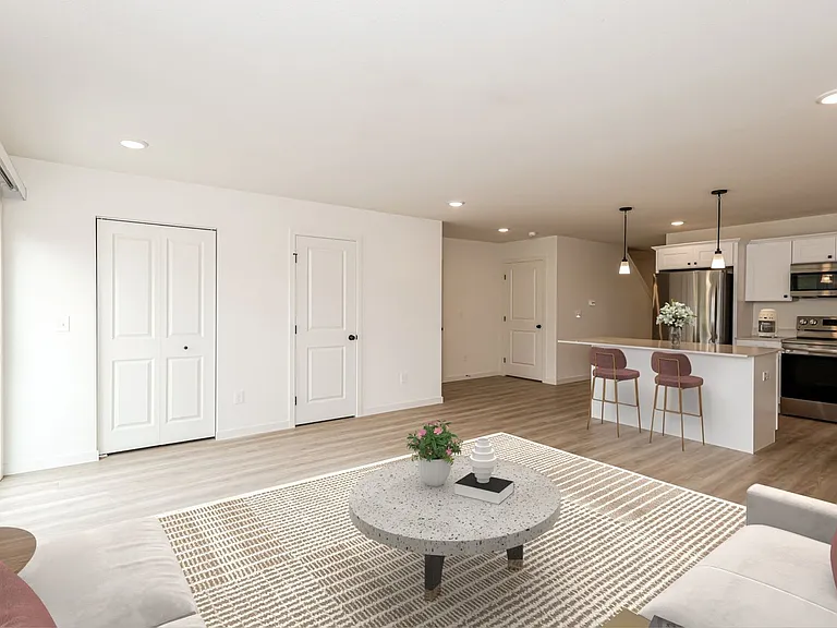 1910 Constantine Ct — Photo 11