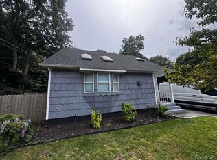 42 Breston Drive W, Shirley, NY 11967