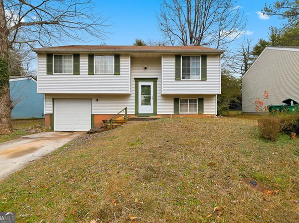 5312 Tracey Dr, Stone Mountain, GA 30088