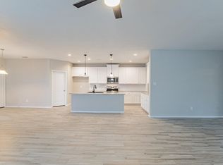 1405 Emerald Tree Pl, Aubrey, TX 76227