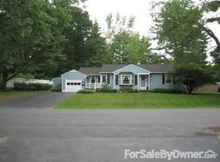 34 Fletcher Rd, Albany, NY 12203