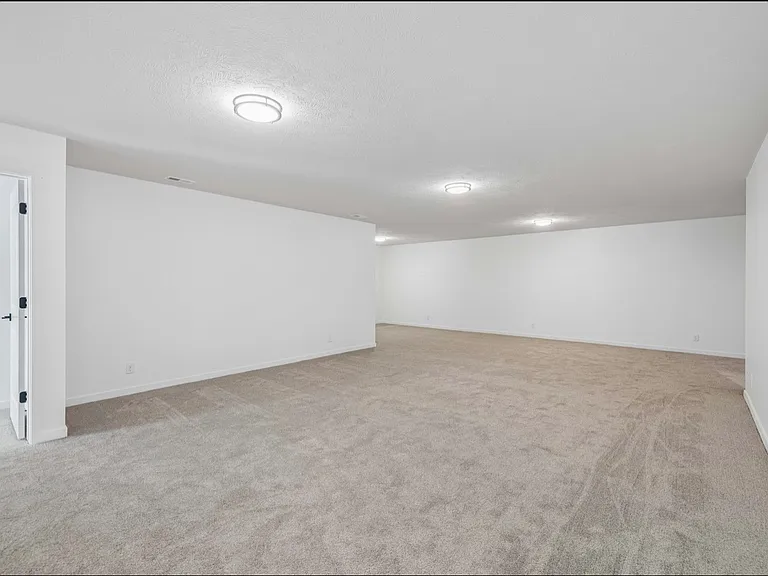 Castle Pine Dr — Photo 13