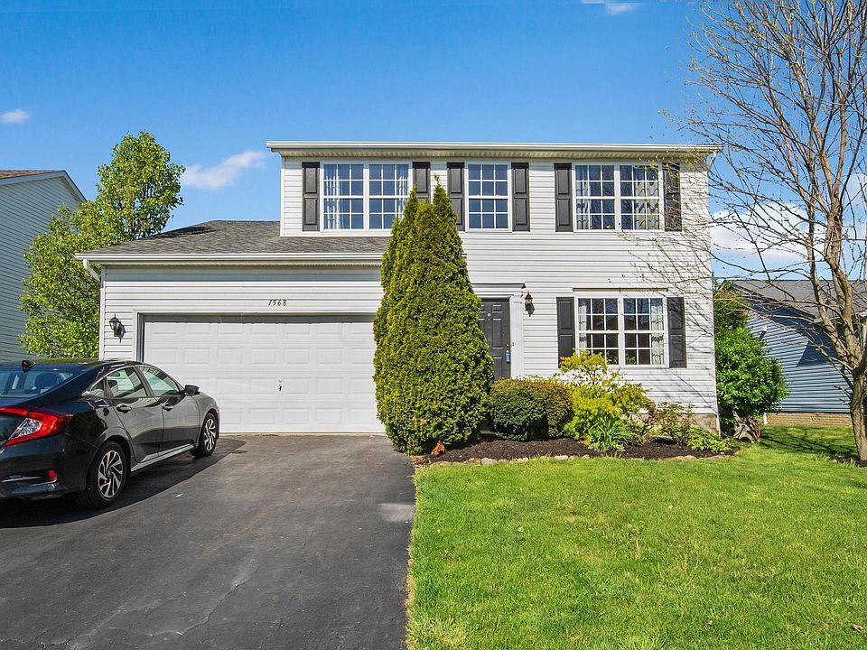 1st image of 1568 Roscommon Dr