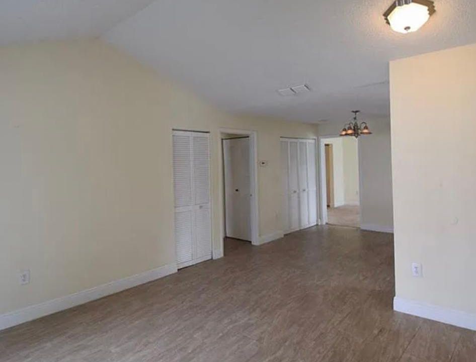 1st image of 3405 Winkler Ave APT 214