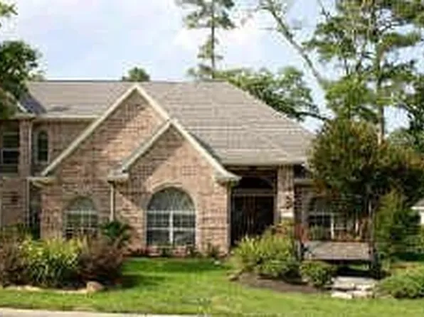 163 Edgewood Dr, Montgomery, TX 77356