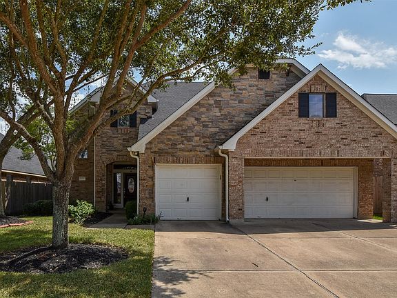 2nd image of 21223 Pennshore Ln