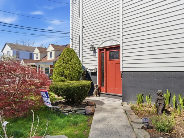 301 Nesbit Ter #2, Irvington, NJ 07111