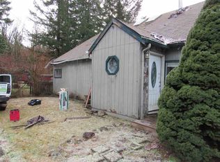 126 2nd Ave SE, IDANHA, OR 97350