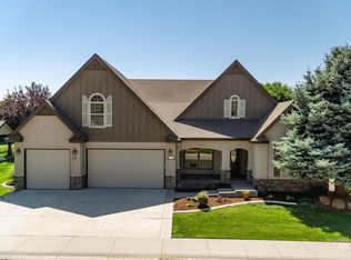 12025 W Caribee Inlet Dr, Star, ID 83669