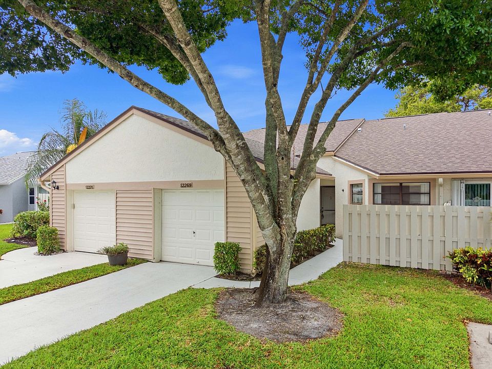 1st image of 12269 Country Greens Boulevard
