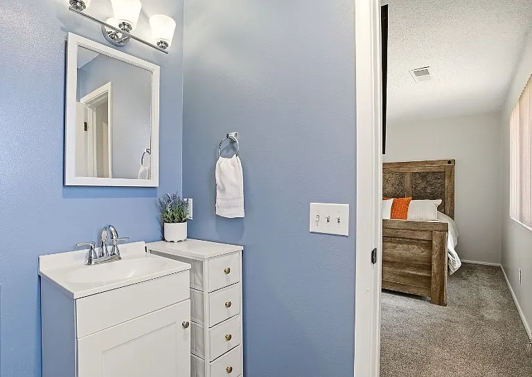 4305 Andrew Dr NE — Photo 19