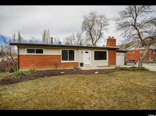 810 E Oak Dr, South Ogden, UT 84403