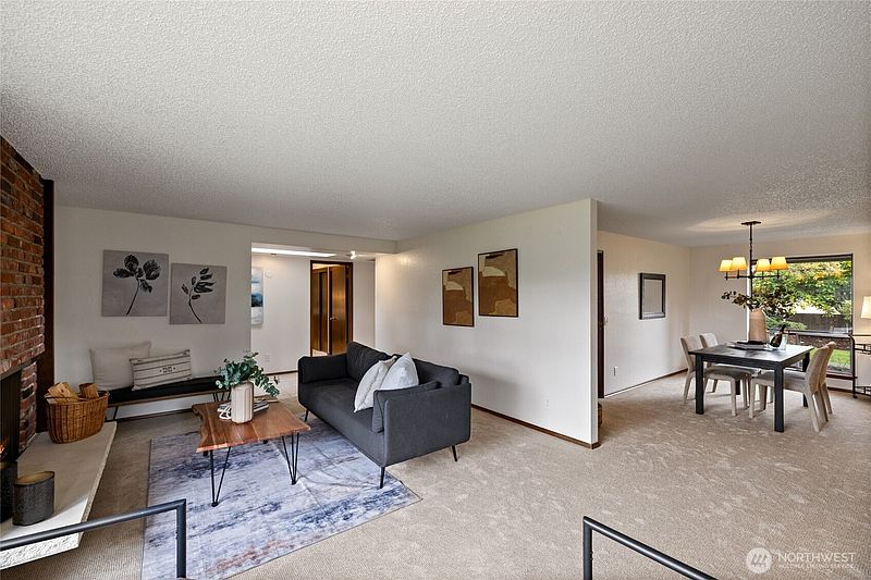 5th image of 921 129th Street S