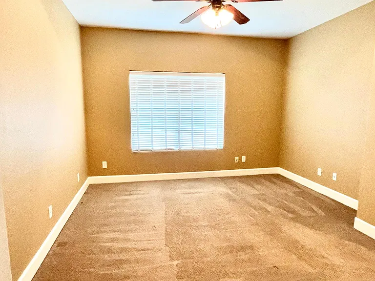 121 Shepards Way — Photo 4