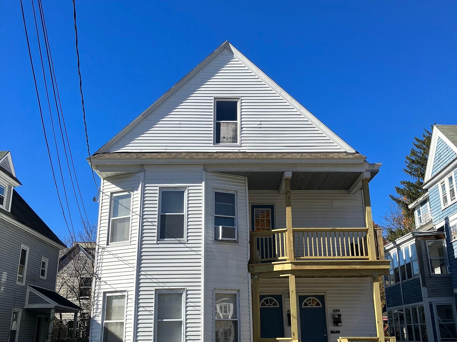 772 Hall St, Manchester, NH 03104 Zillow