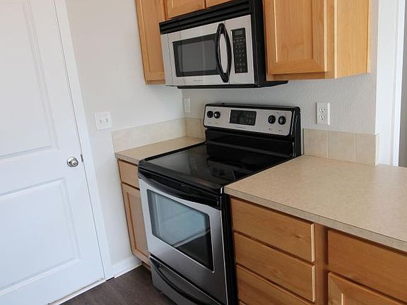 Photos Of Similar Model Unit. Not Photos Of Actual Apartmen