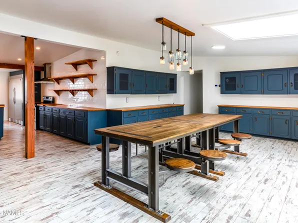 9415 W Antoinette Way, Flagstaff, AZ 86001