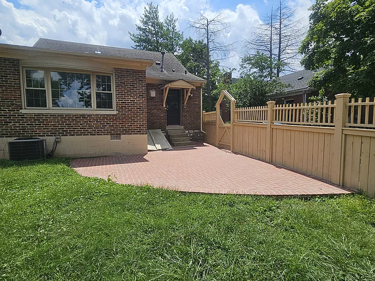 151 Shawnee Pl — Photo 15