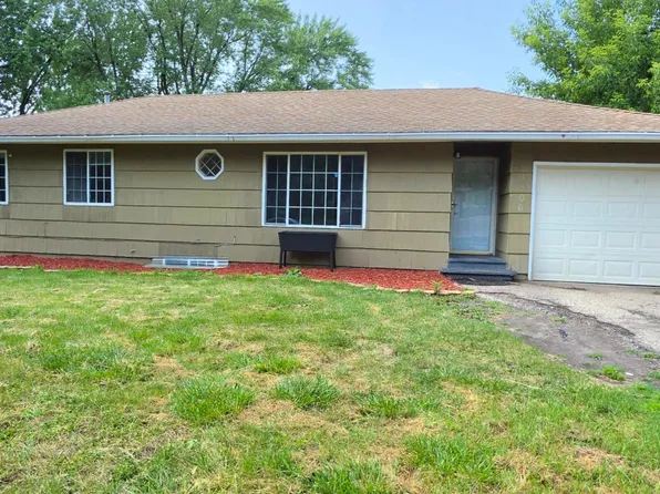 1306 Woodhill Rd, Burnsville, MN 55337