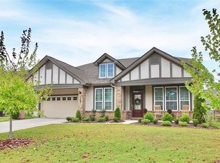 1281 Kings Grove Dr, York, SC 29745