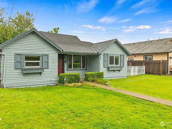3rd image of 1708 W 4th Avenue