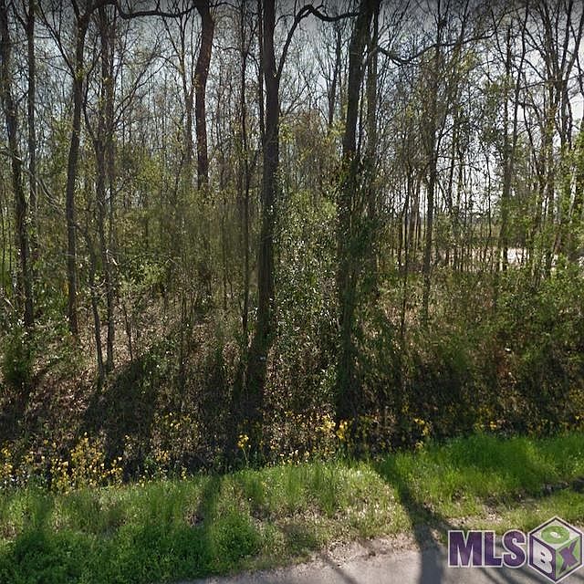 1st image of 3873 Emily Dr