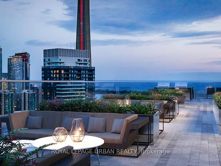 357 King St W #2306 — Photo 2