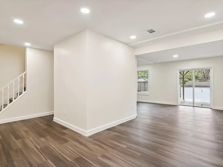 18257 Smoke House Ct — Photo 28