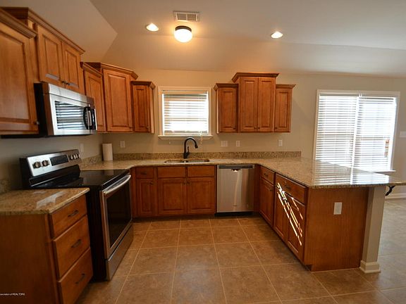 5th image of 1317 Shetland Dr