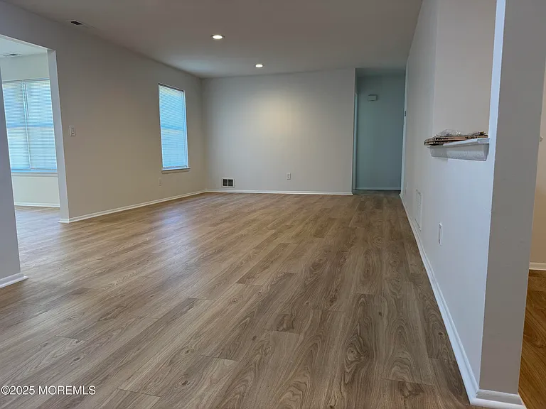 709 Zlotkin Cir #5 — Photo 14