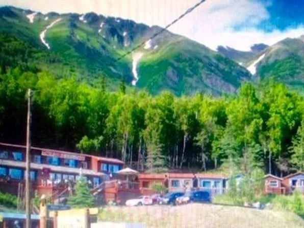 19626 Sterling Hwy, Cooper Landing, AK 99572