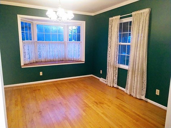 3rd image of 5681 Meryton Pl