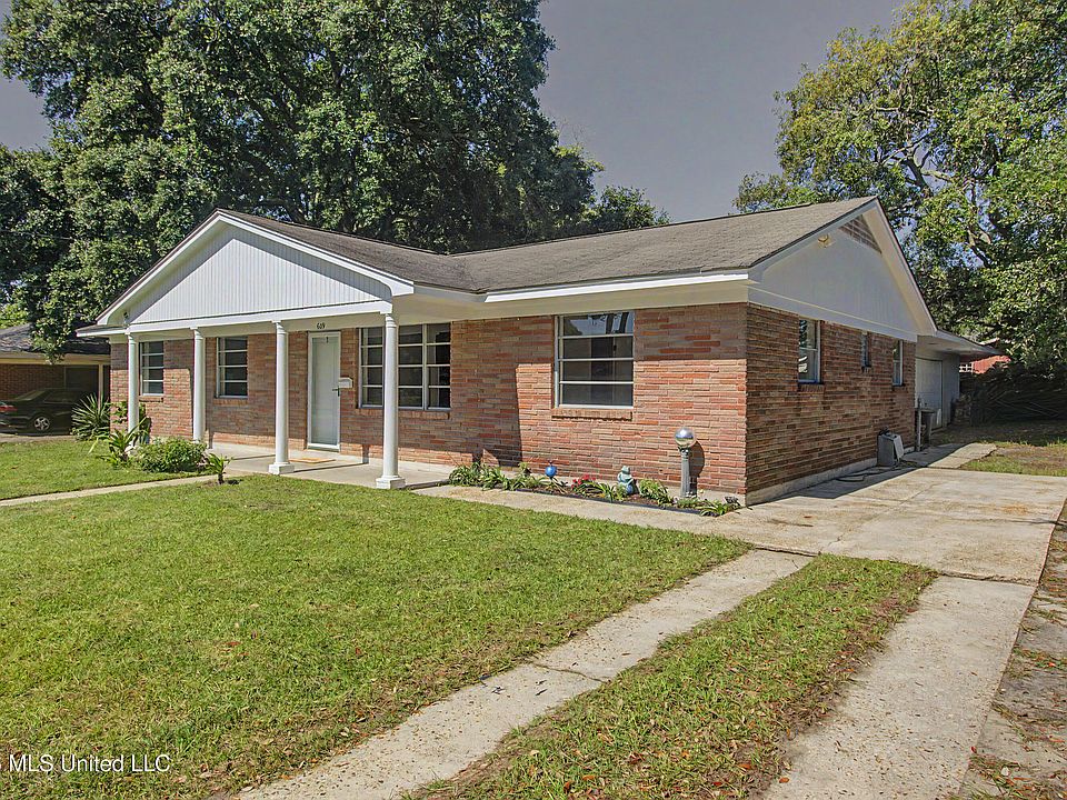 1st image of 609 Anniston Ave