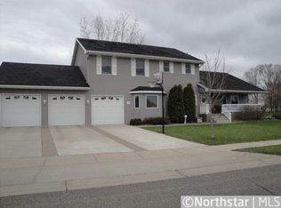 13590 Prairie Rd, Becker, MN 55308