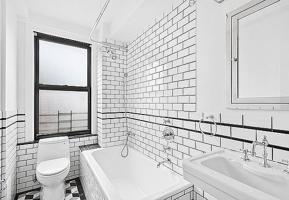 5th image of 245 W 107th St APT 6C