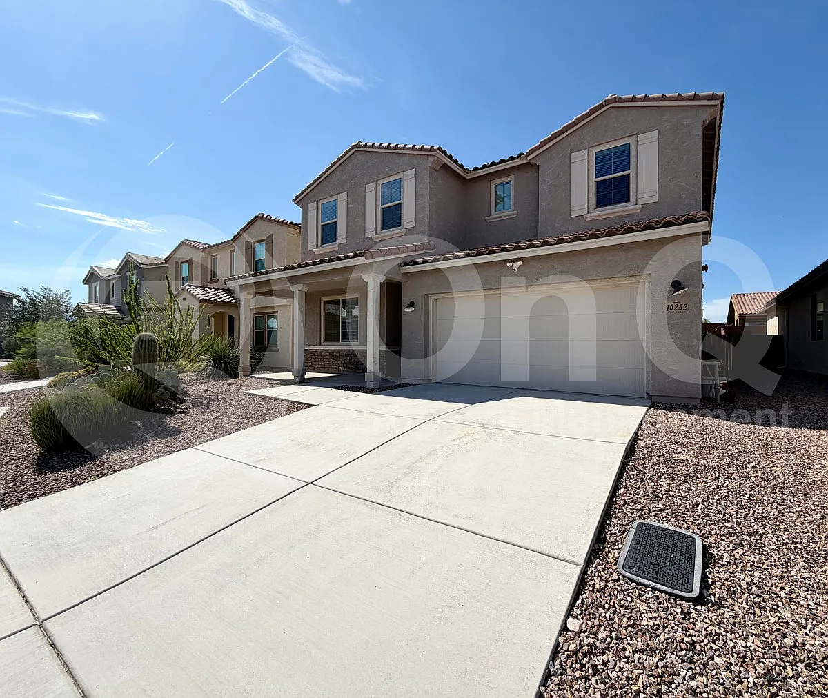 4 bed, 2.5 bath, 2745 sqft, $2,549 — Photo 3