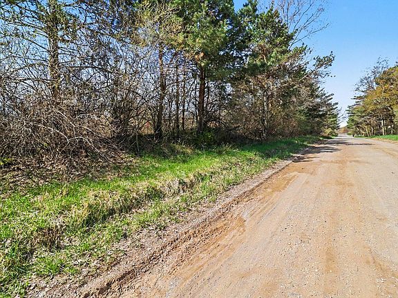 4th image of 23A Sass Rd