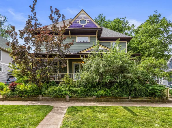 305 W Illinois St, Urbana, IL 61801