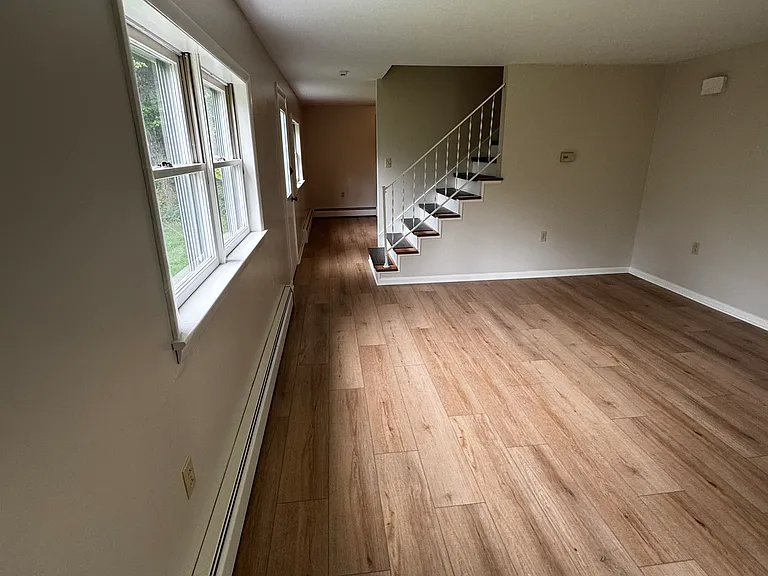 5426 Spring Rd #4 — Photo 7