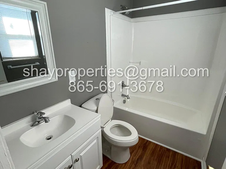 8220 Fallen Rock Dr — Photo 16