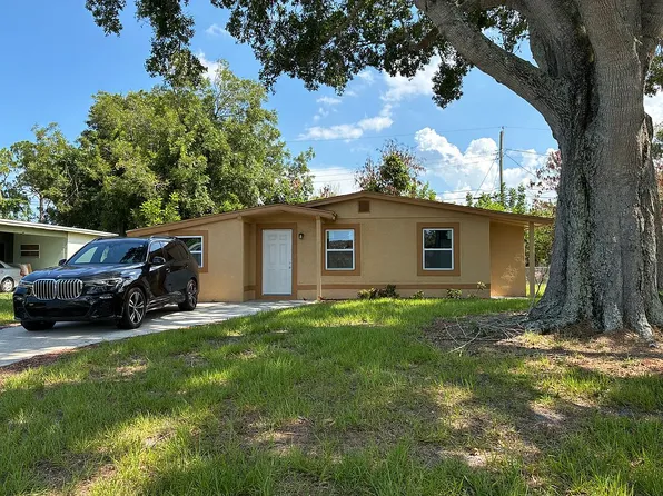 3991 47th St, Vero Beach, FL 32967