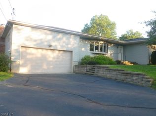 311 Ridge Rd, Newton, NJ 07860