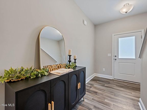 4th image of 1255 Pickett Road