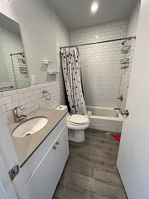 Rented by Hagstrom Management Inc | media 21