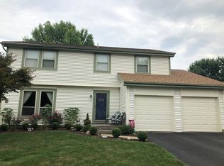 8846 Seabright Dr, Powell, OH 43065