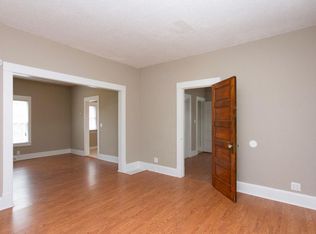 820 E 26th St, Des Moines, IA 50317